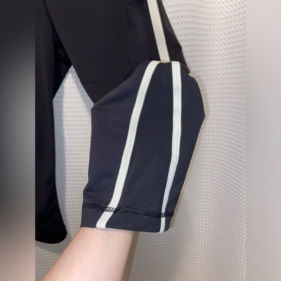 Women’s LULULEMON ATHLETICA Up The Pace Crop Black legging size 8 - Picture 5 of 14